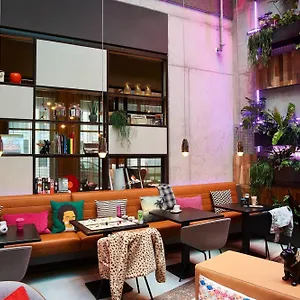 Moxy Brussels Center 4*, Ιξέλ Βέλγιο