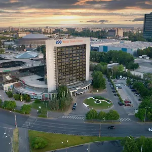 4* Ξενοδοχείο Pullman World Trade Center